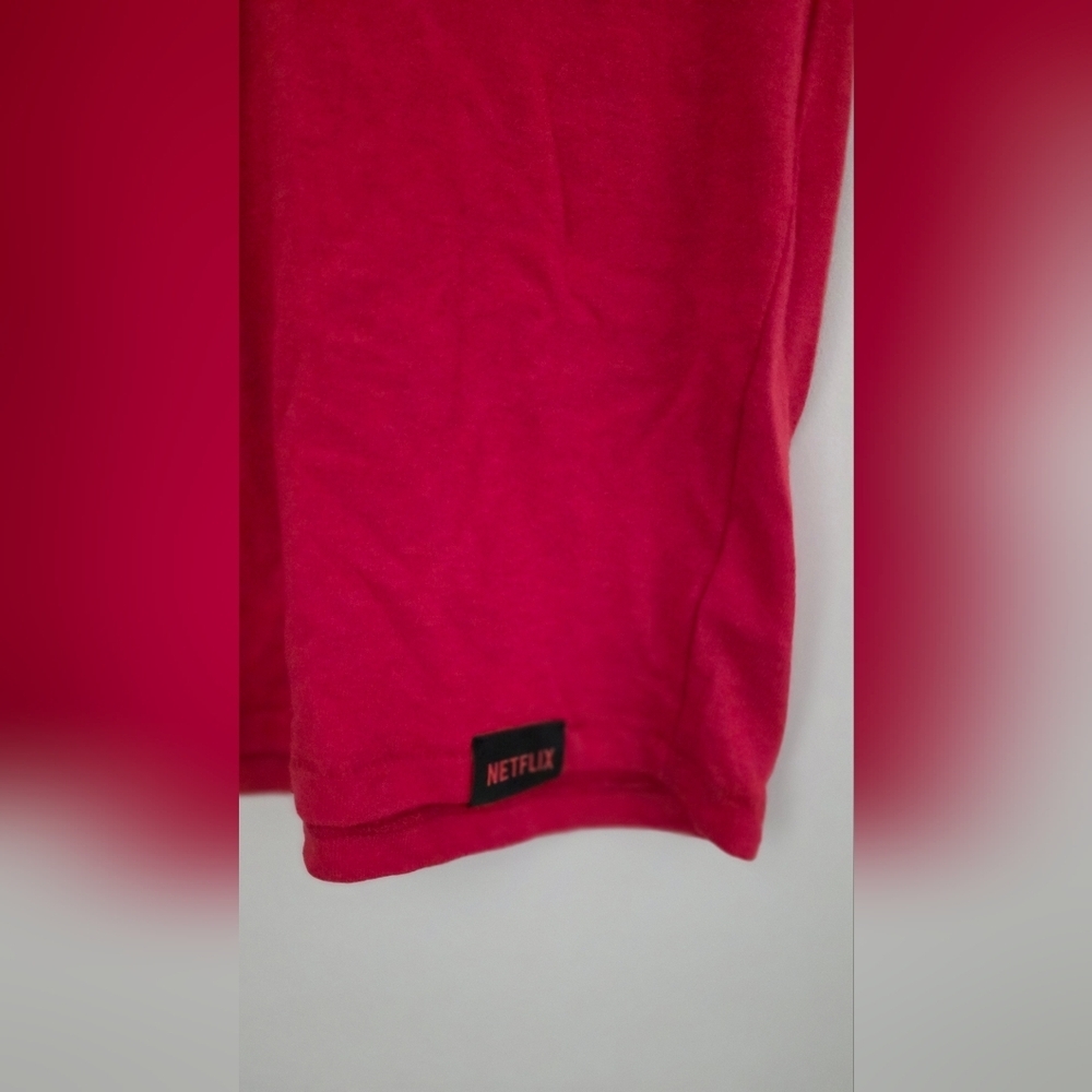 Stranger Things Red & White Raglan Graphic Tee – Netflix – Medium - Picture 3 of 7